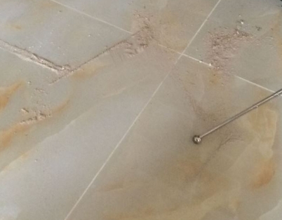 烟台市瓷砖空鼓维修公司分享粘合剂选择不当在瓷砖铺贴过程中可能导致以下问题